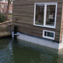 Het resultaat mag er wezen, jarenlang een goed afgemeerde woonboot