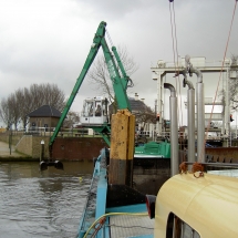 Baggeren in het centrum van Gouda