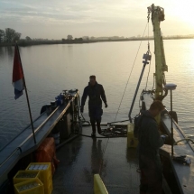 Een vibercore op werkschip Haaften